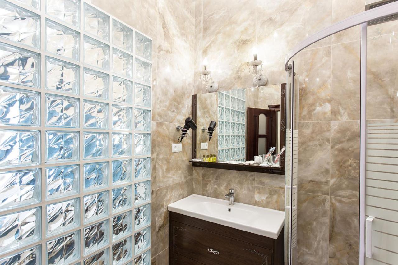 Hotel Baron Odessa Dış mekan fotoğraf